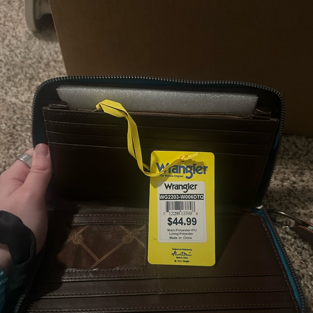 Wrangler Teal and Brown Women's Wallet - Picture 2 of 2